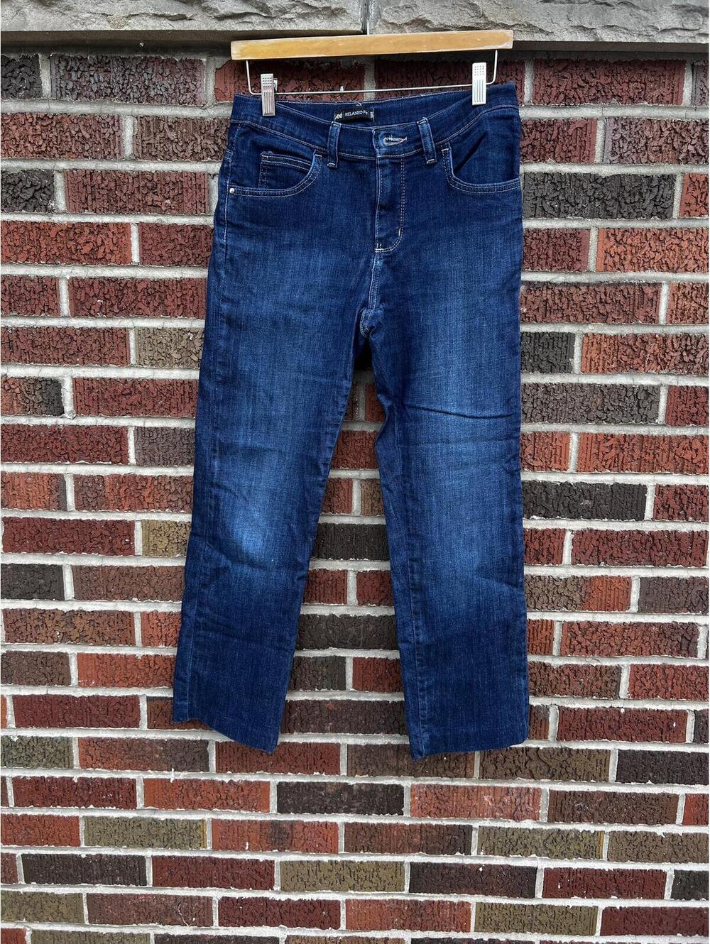 Lee Relaxed Fit Dark Denim Mid Rise Straight Fit Jeans